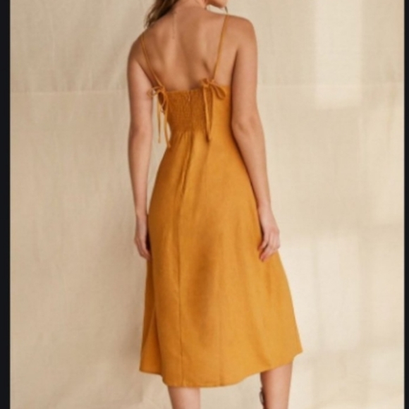 ⚠️NOT FOR SALE- ISO Mustard Linen Cami Midi (M\L) - Picture 3 of 4